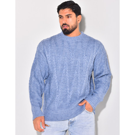 Pull en laine torsadé