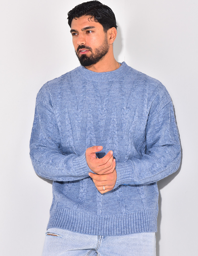 Pull en laine torsadé