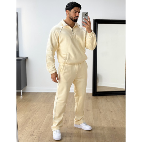 Sweatshirt and jogging suit