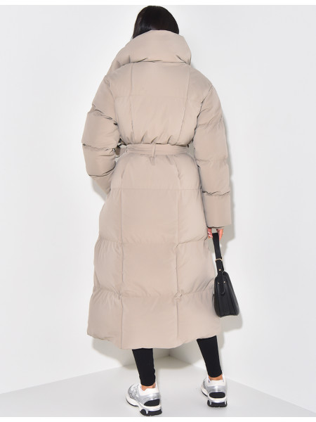 Lange, gesteppte Daunenjacke zum Binden