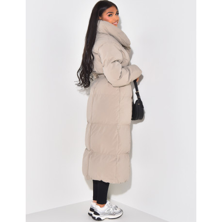 Lange, gesteppte Daunenjacke zum Binden