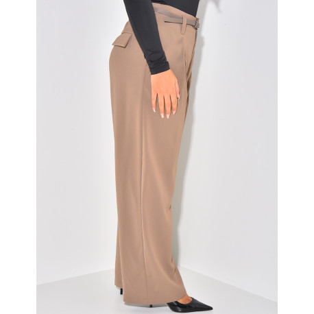 Anzughose mit Gürtelabnähern