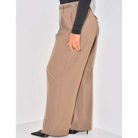 Anzughose mit Gürtelabnähern