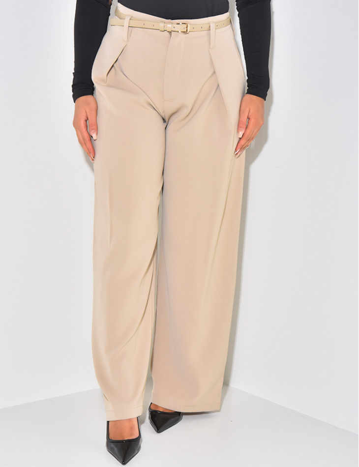 Anzughose mit Gürtelabnähern