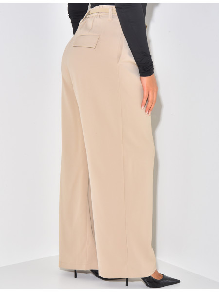 Anzughose mit Gürtelabnähern