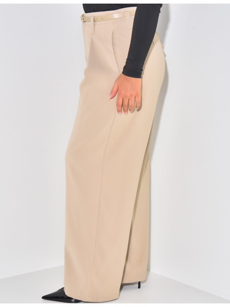 Anzughose mit Gürtelabnähern