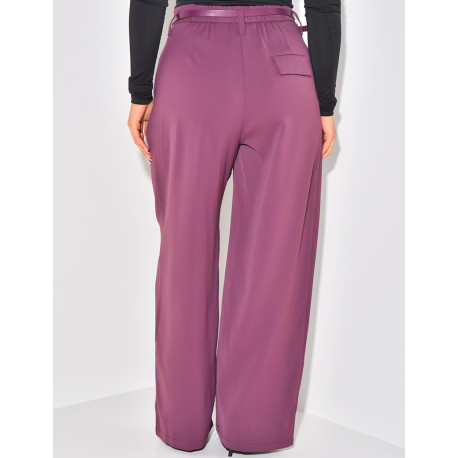Pantalon de tailleur à pinces à ceinture
