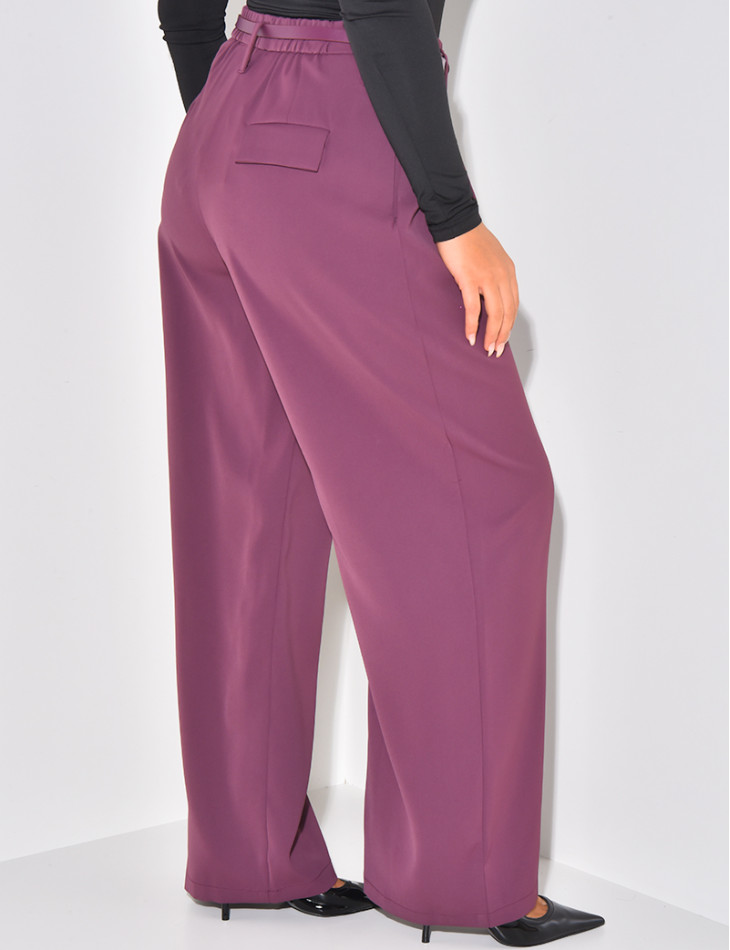 Pantalon de tailleur à pinces à ceinture
