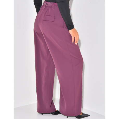 Pantalon de tailleur à pinces à ceinture