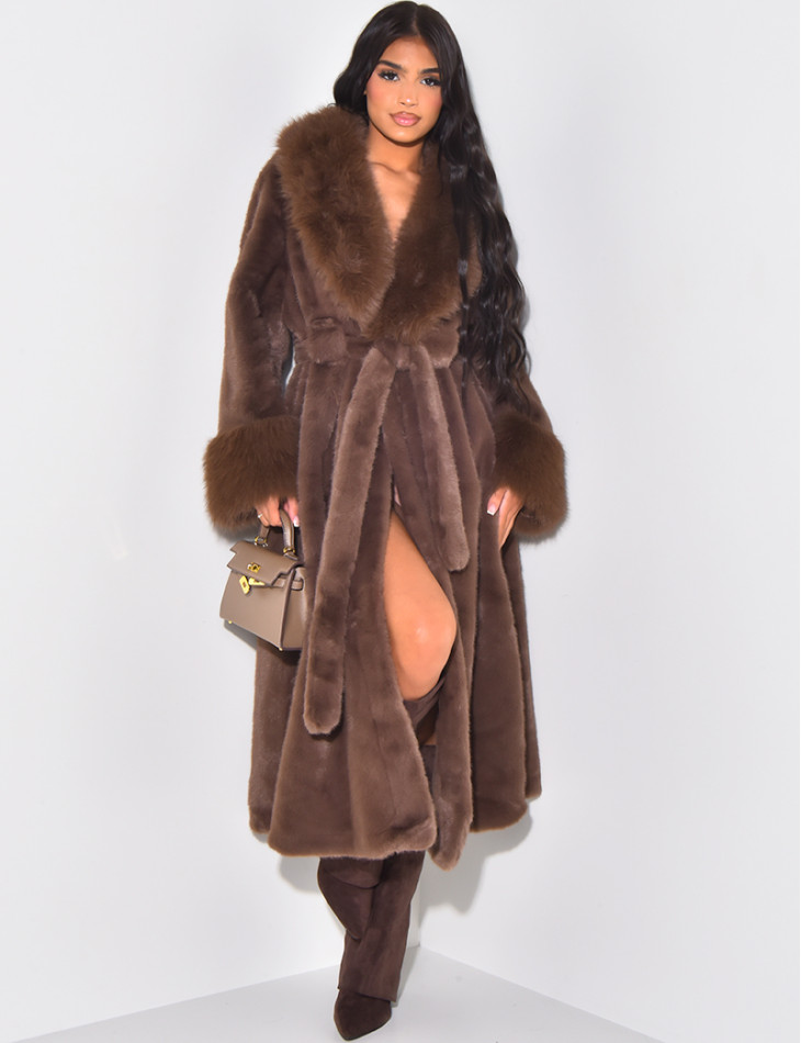 Manteau en fausse fourrure à ceinture