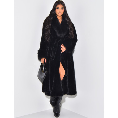 Manteau en fausse fourrure à ceinture
