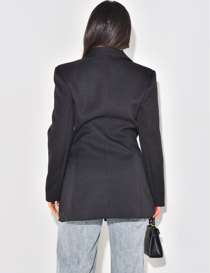 Tailored premium blazer with epaulettes.