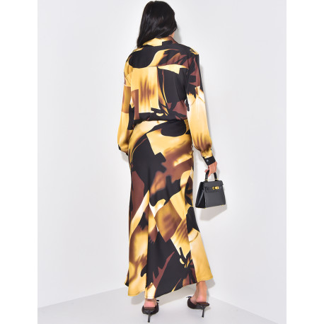 Set aus Rock und bedrucktem Hemd