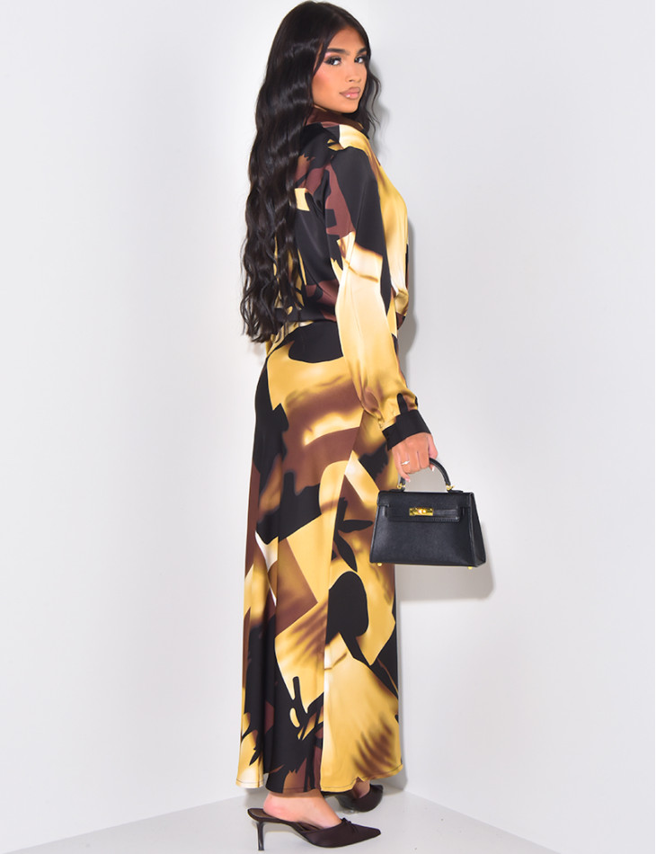 Set aus Rock und bedrucktem Hemd