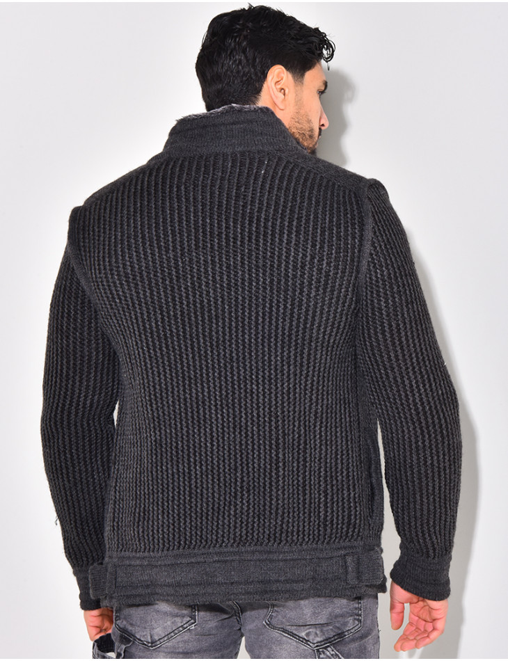Pull epais en laine