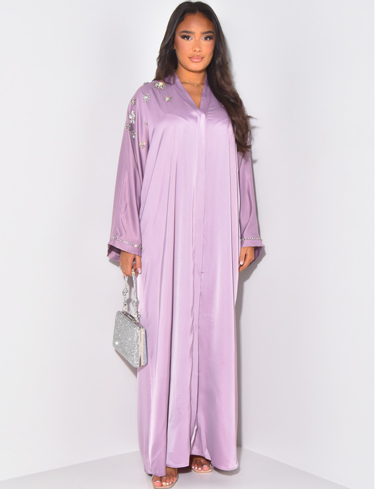 Abaya with crystals in the shape of flowers