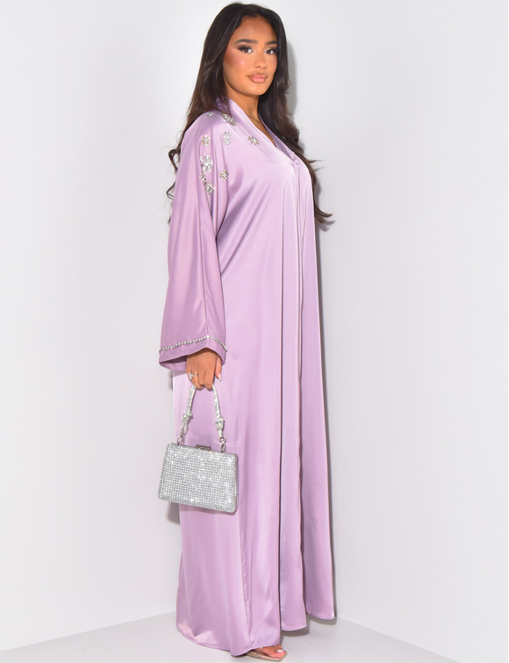 Abaya with crystals in the shape of flowers
