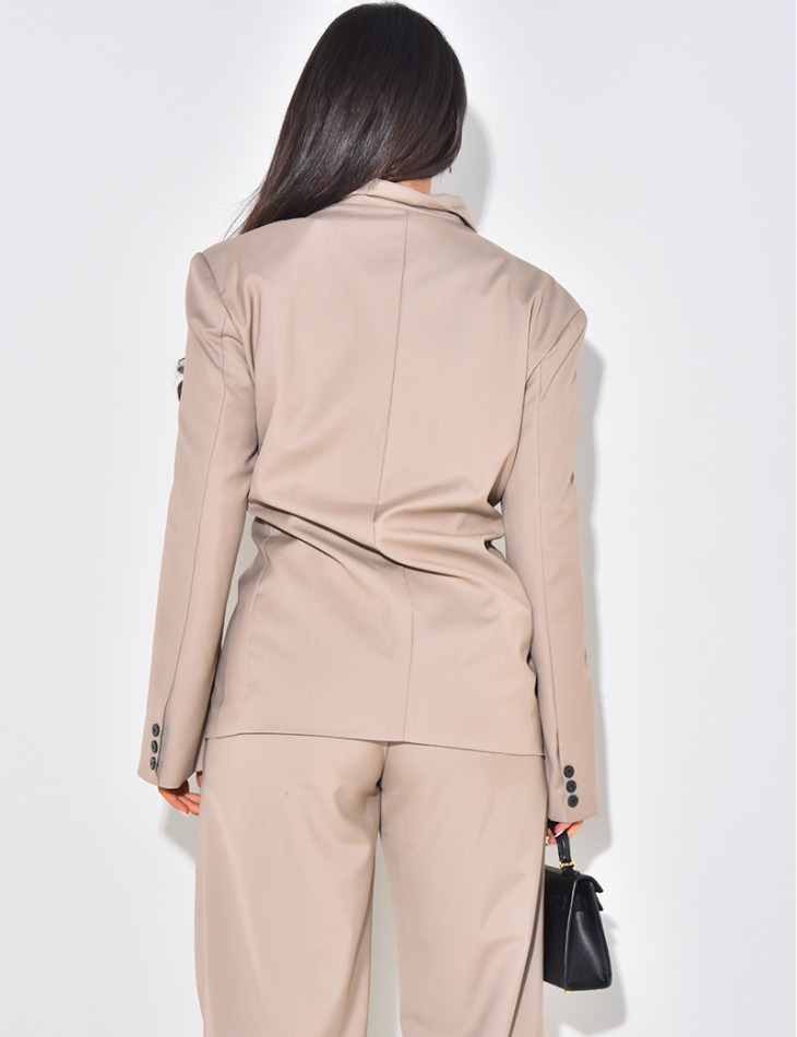 Oversized blazer with side buttonhole