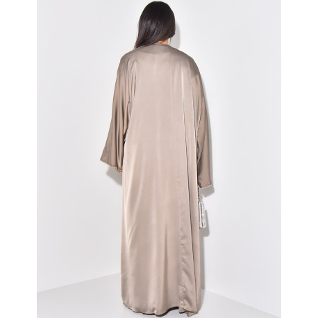 Set aus ärmellosem Kleid und Kimono mit Strasssteinen