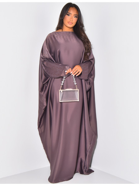 Butterfly abaya adorned with rhinestones to tie on the inside