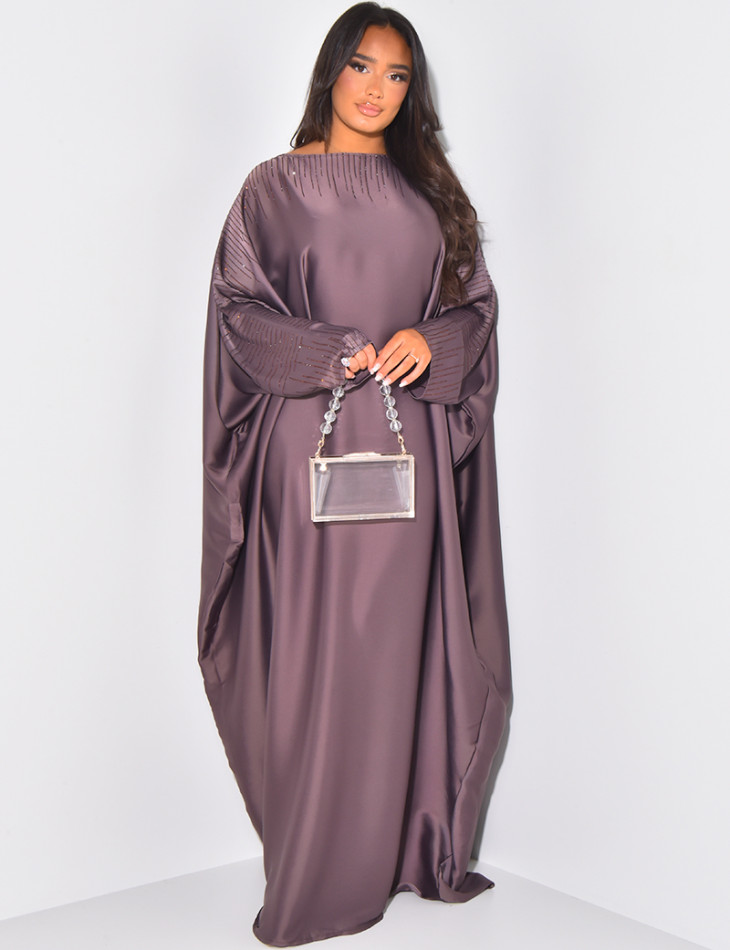 Butterfly abaya adorned with rhinestones to tie on the inside