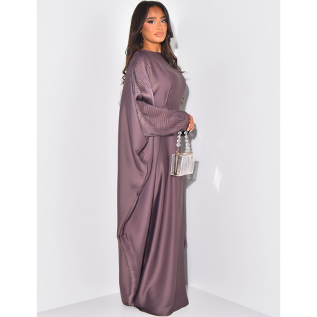 Butterfly abaya adorned with rhinestones to tie on the inside