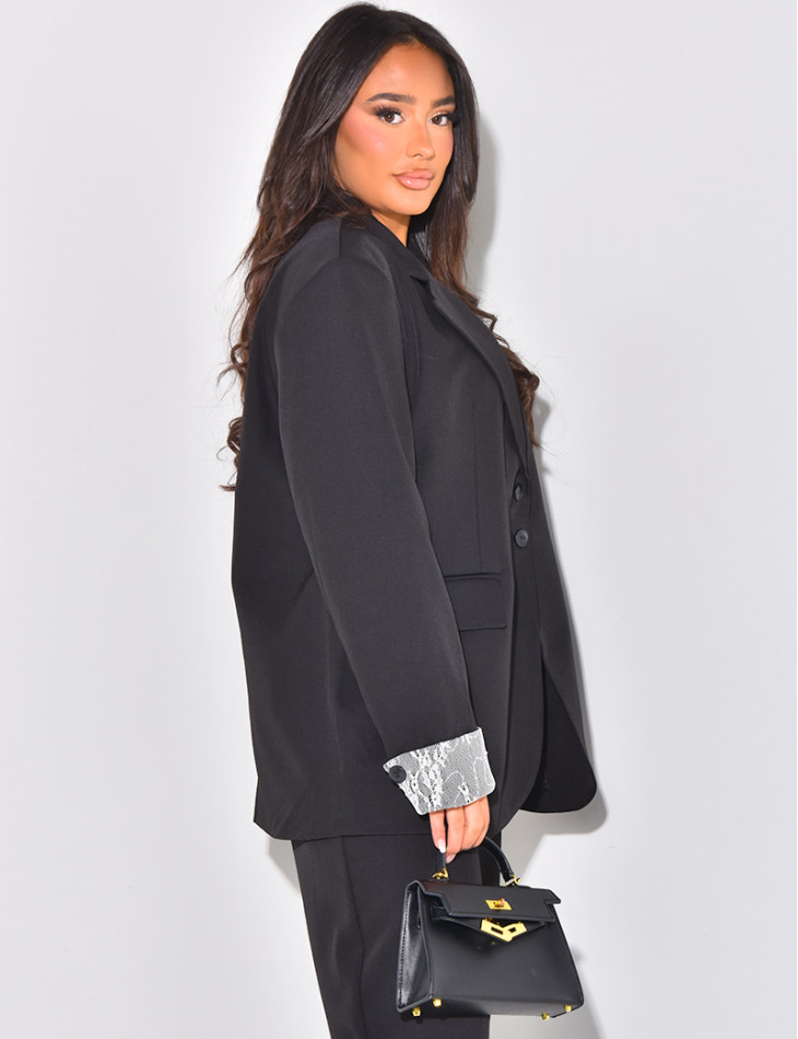 Oversized blazer with lace lapels