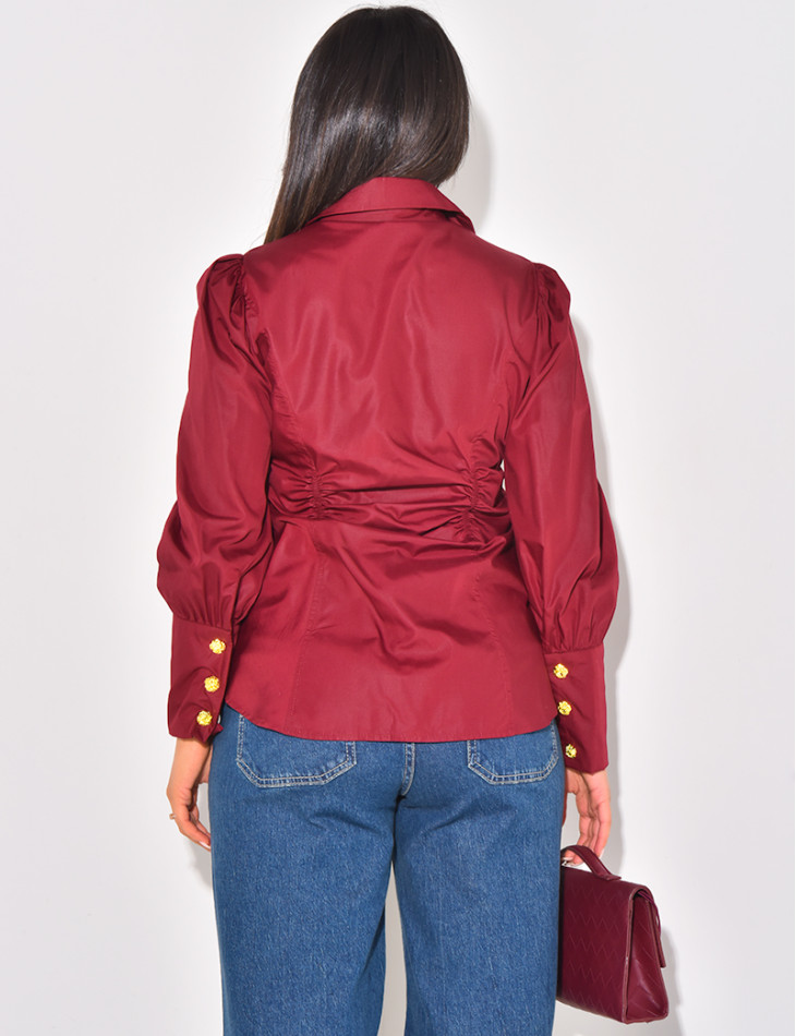 Fitted shirt with gold buttons at waist
