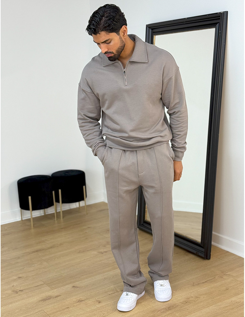 Ensemble pantalon et pull à...