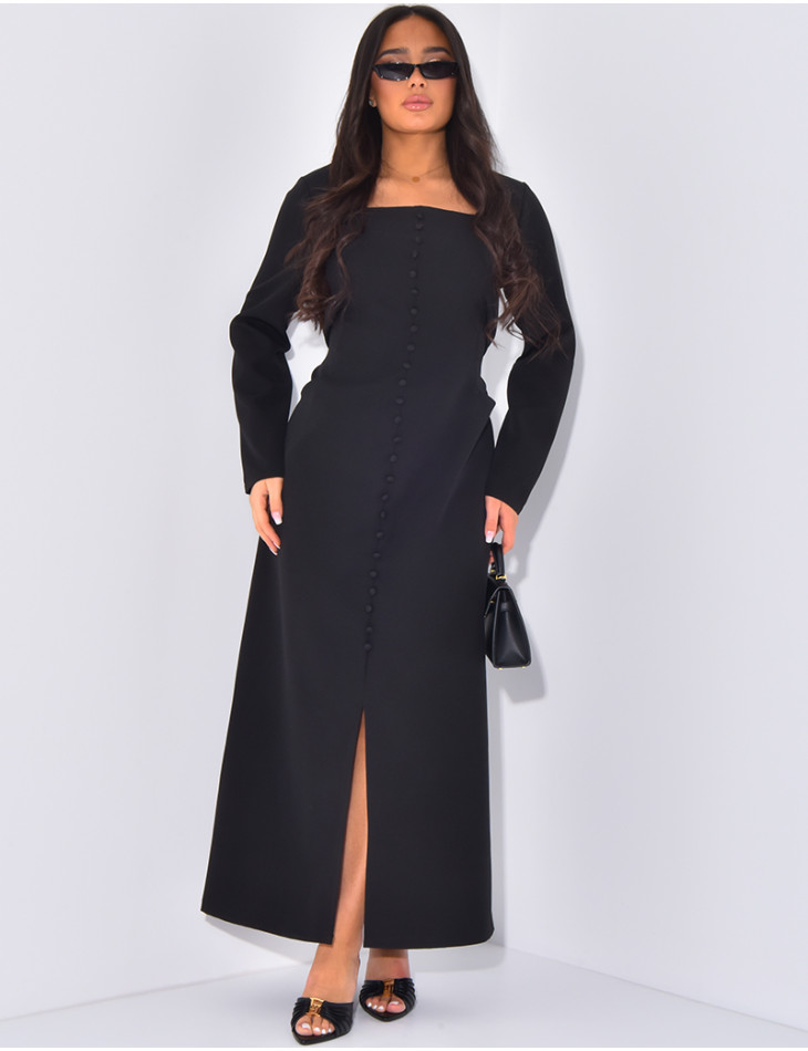 Long dress with square neck and buttons to tie in the back