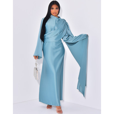 Robe longue avec voile