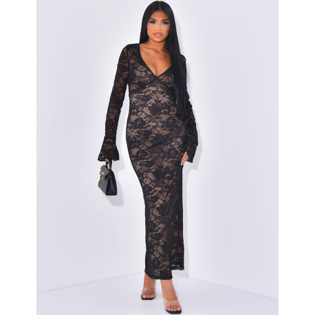 Robe longue en dentelle à manches évasées