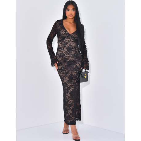 Robe longue en dentelle à manches évasées