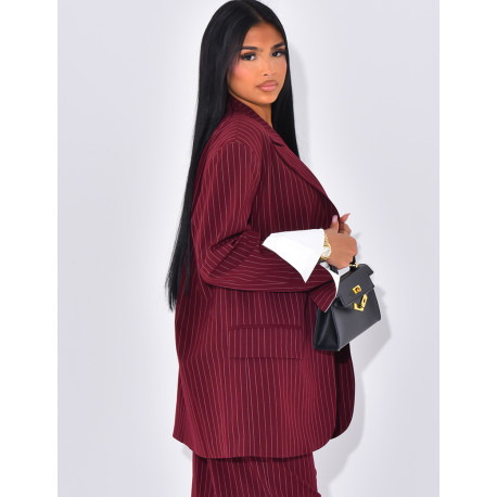 Hochwertige, übergroße, gestreifte Maßjacke mit Manschetten