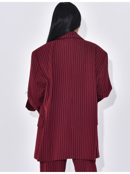 Hochwertige, übergroße, gestreifte Maßjacke mit Manschetten