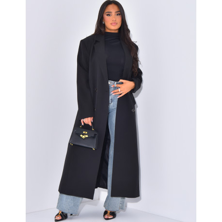 Oversized and long blazer with slit pockets
