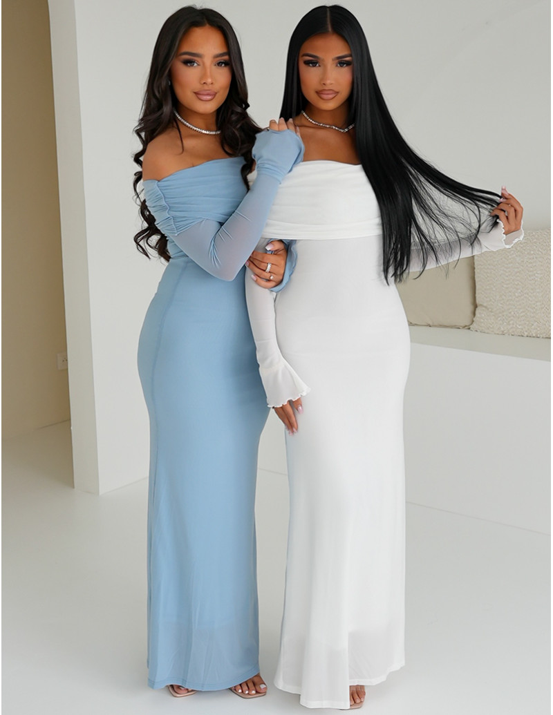 Robe longue en voile...