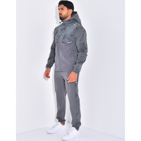 Ensemble pantalon et veste zippée à motifs