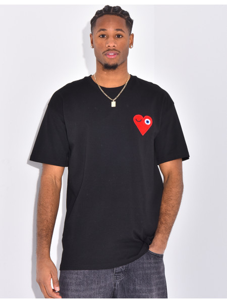 T-shirt coeur brodé