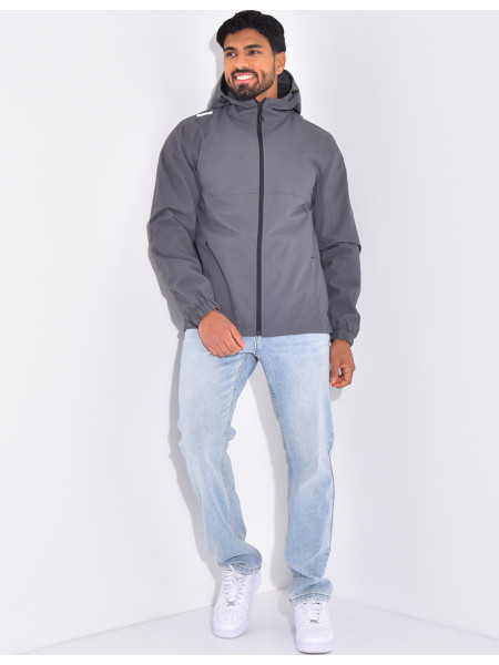 Veste coupe vent à capuche