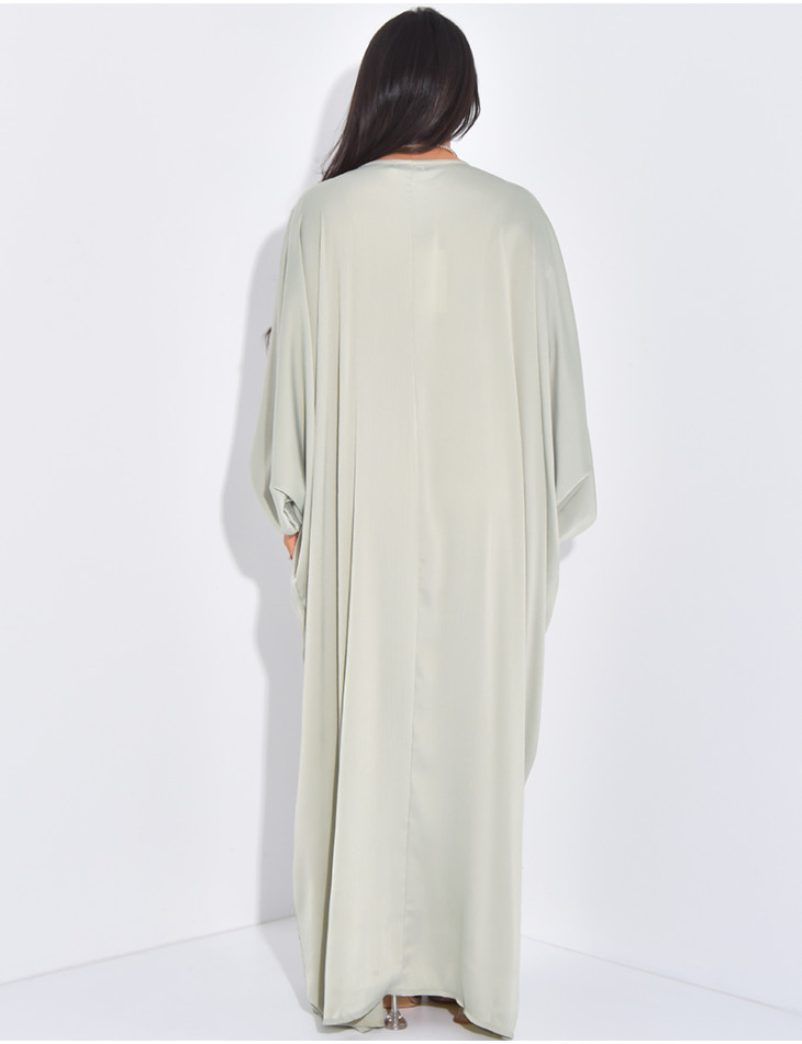 Abaya en satin texturé à perles et pompons