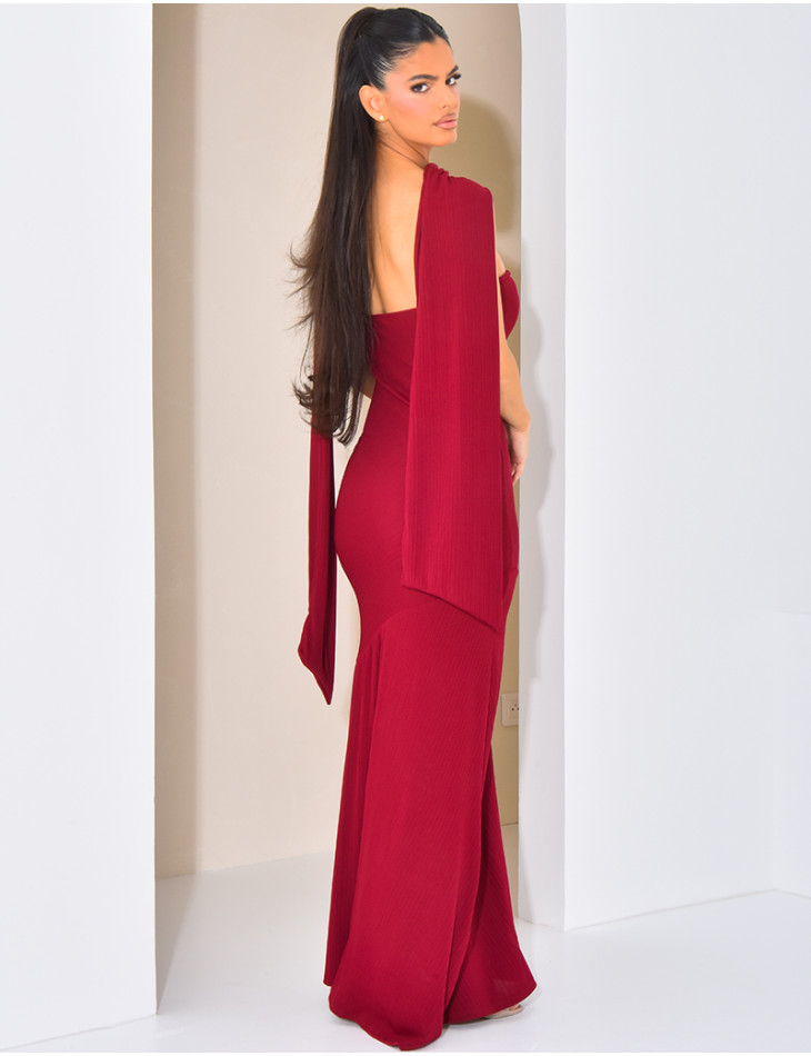 Asymmetrisches trägerloses Kleid mit Bindetuch