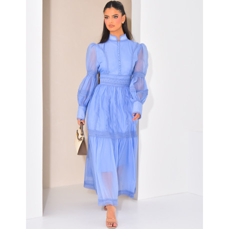 Langes besticktes Voile-Kleid