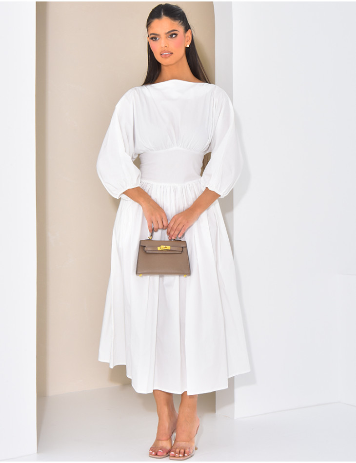 Long cotton dress fitted at the waist