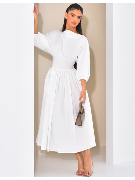 Long cotton dress fitted at the waist