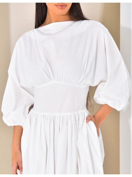 Long cotton dress fitted at the waist