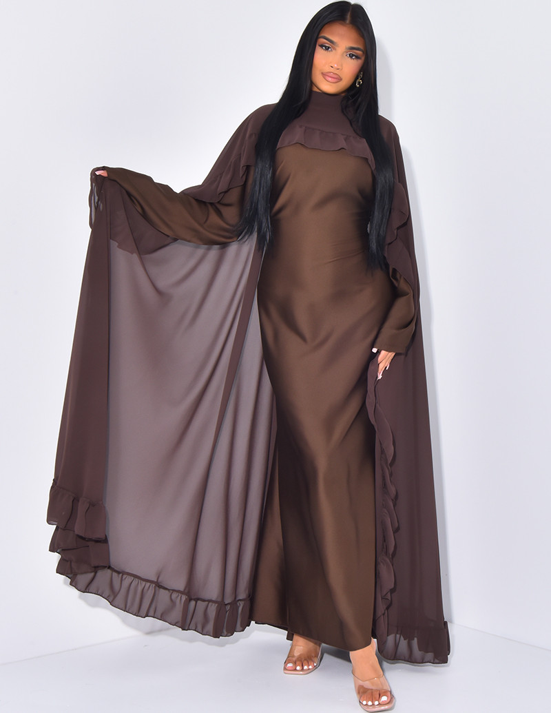 Set aus tailliertem Kleid...