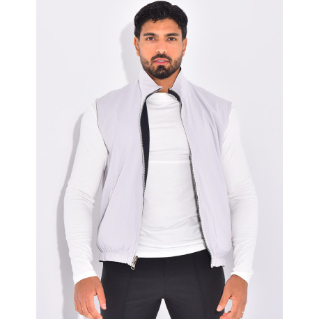 Reversible sleeveless jacket