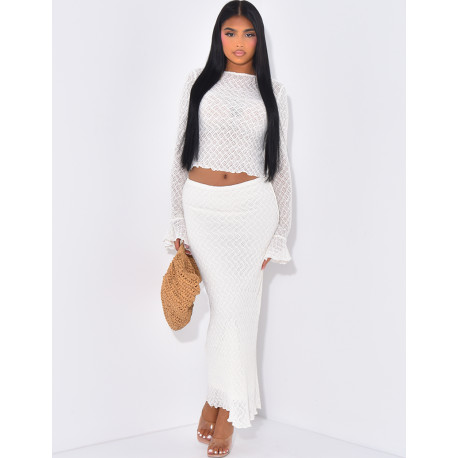 Set aus langem Rock und langärmeligem Spitzentop.