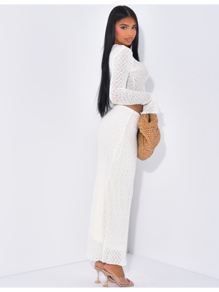 Set aus langem Rock und langärmeligem Spitzentop.